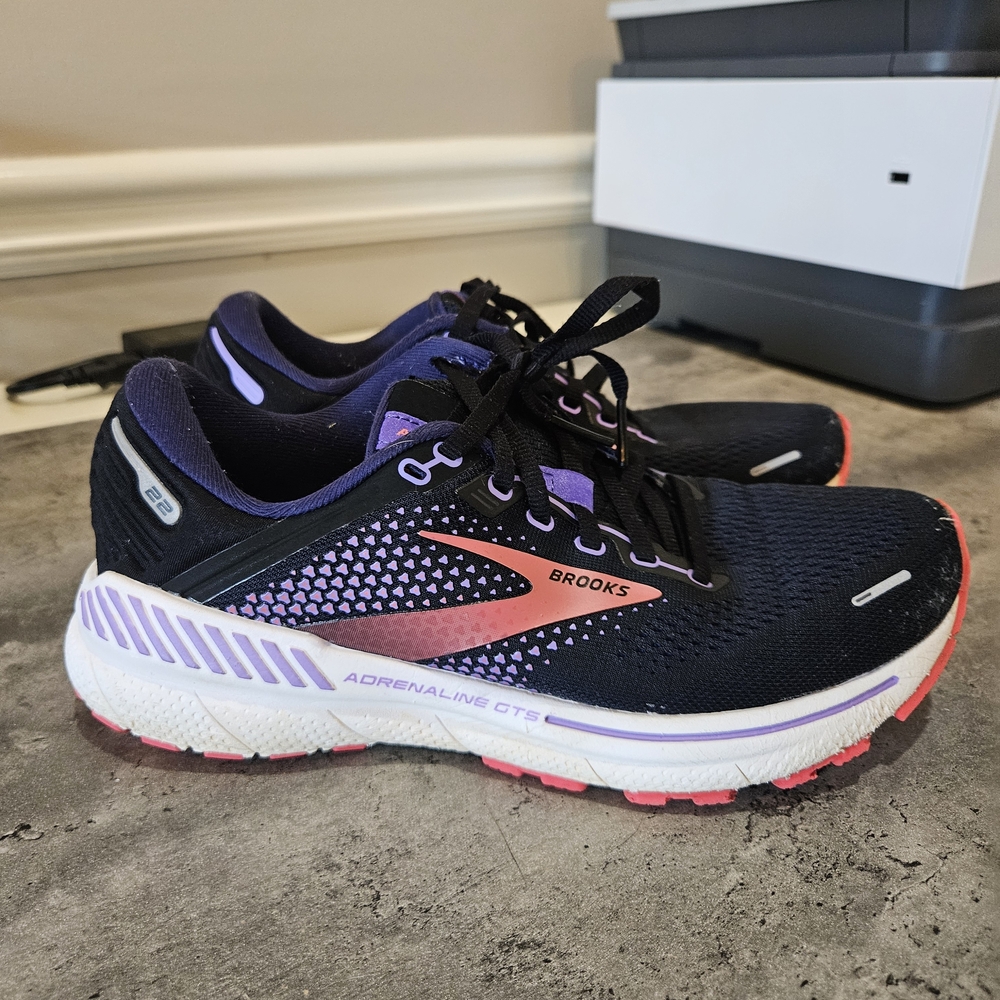 Brooks Women's Adrenaline GTS Running Shoes - Black and Purple